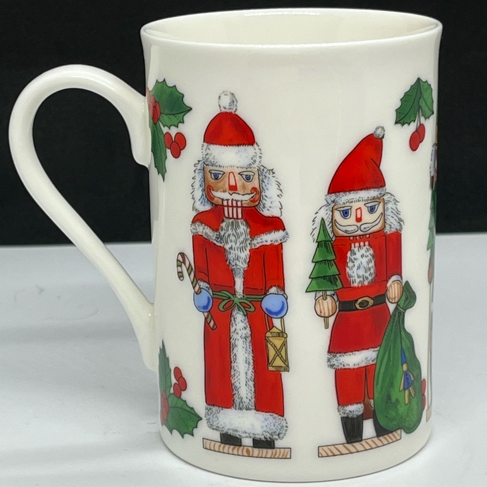 Potpourri Press Mug Christmas Nutcracker Santa Coffee Tea Bone China 1993 8 oz